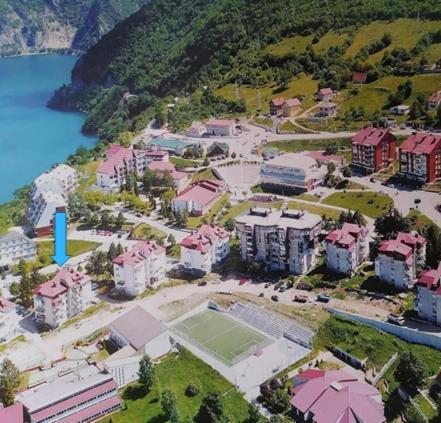 Apartment Holiday Lake - Piva 2022 플루지네 외부 사진