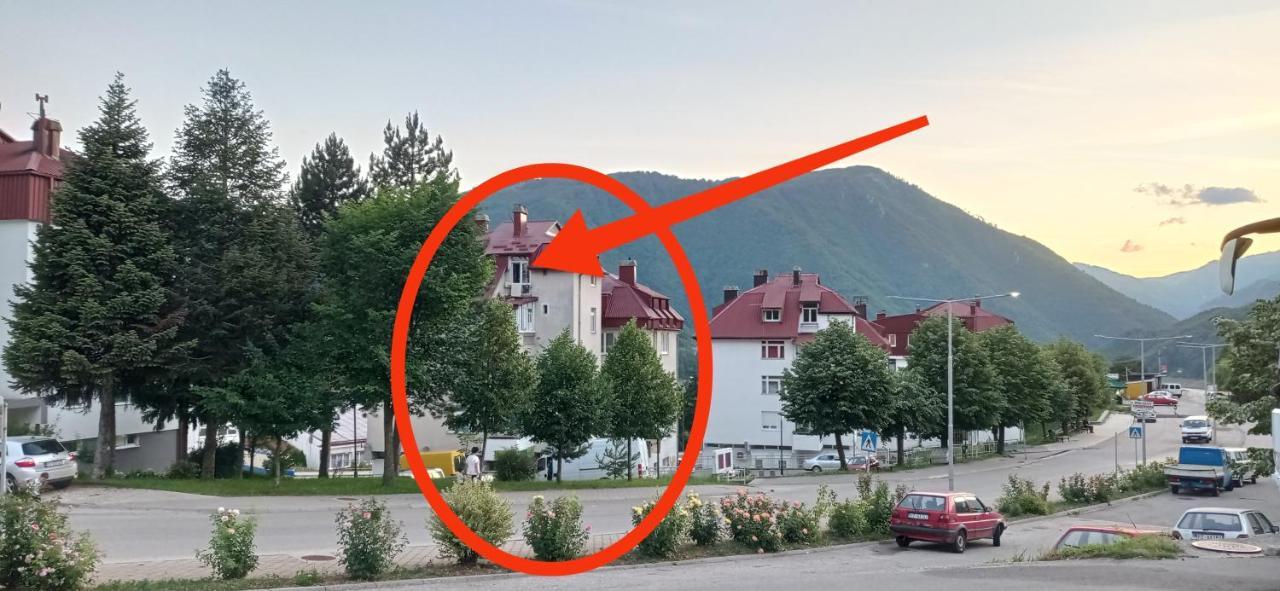 Apartment Holiday Lake - Piva 2022 플루지네 외부 사진